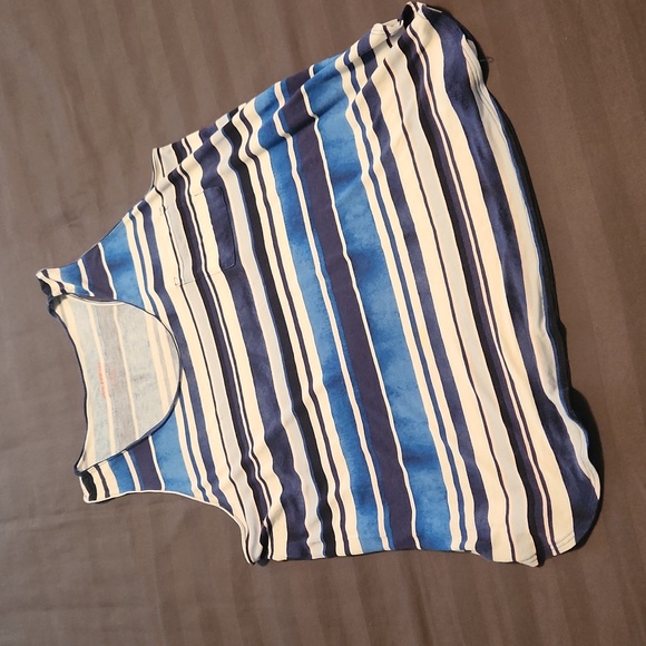 Lot of eight Ladies tanks and Tshirt - Picture 7 of 12